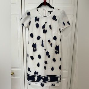 Banana Republic Short Sleeved Silky Shift Dress